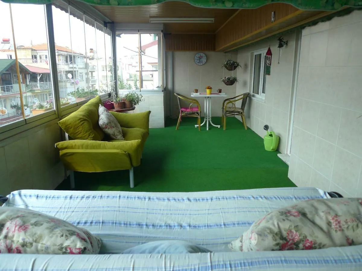 Апартаменты Comfy Roof With Terrace - 4 Th Floor Without Lift-1 Air Conditioner Деницли